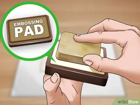 Imagen titulada Emboss Paper Step 5
