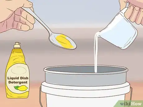 Imagen titulada Clean White Mold Step 7