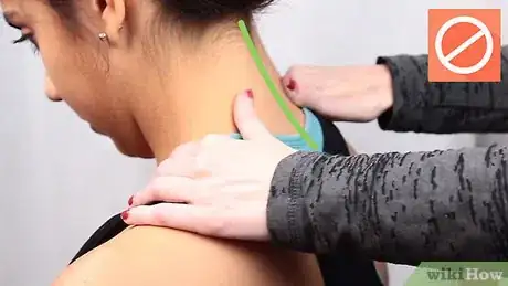 Imagen titulada Give a Neck Massage Step 14