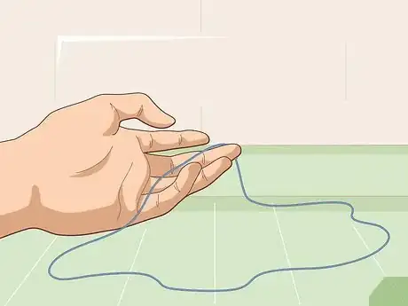 Imagen titulada Make the Cup and Saucer With String Step 1