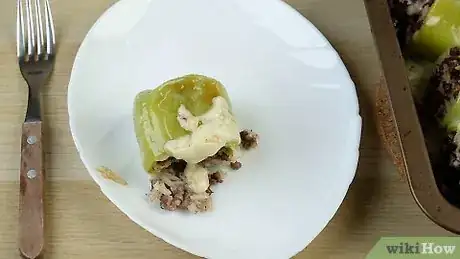 Imagen titulada Cook Stuffed Peppers Step 15