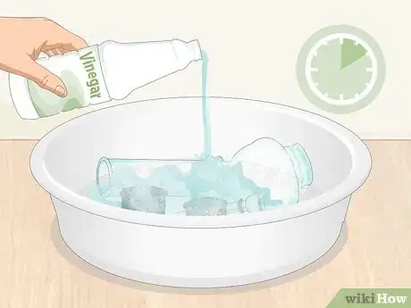 Imagen titulada Clean an Acrylic Bong Step 13
