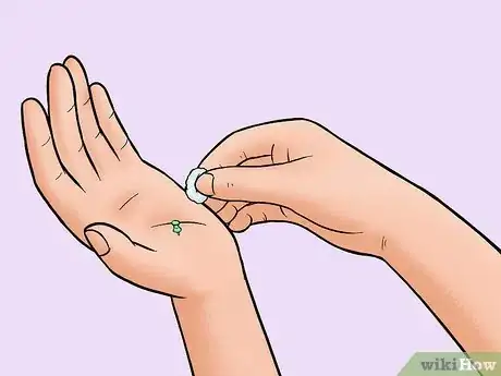 Imagen titulada Remove a Pin or Tack from Your Skin Step 2