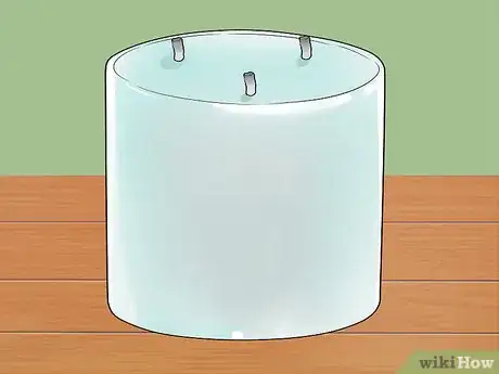 Imagen titulada Burn Candles Evenly Step 8