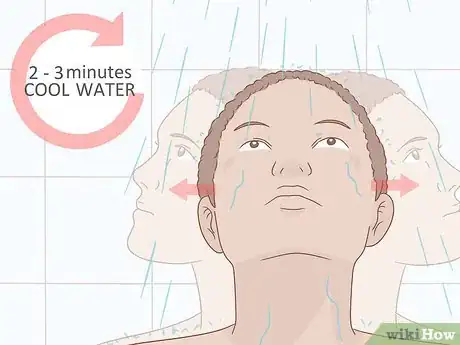 Imagen titulada Get Shampoo out of Your Eyes Step 4