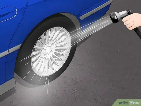 Imagen titulada Clean Alloy Wheels Step 8