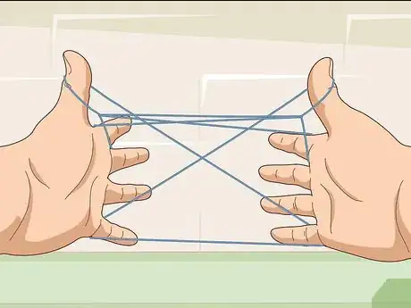 Imagen titulada Make the Cup and Saucer With String Step 6
