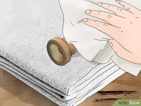Imagen titulada Wash a Trumpet Step 15