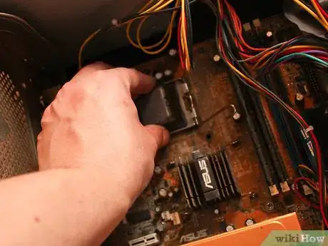 Imagen titulada Install a New Processor Step 4