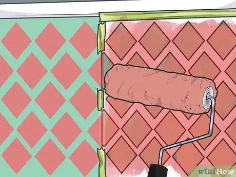 Imagen titulada Paint Designs on Walls Step 15