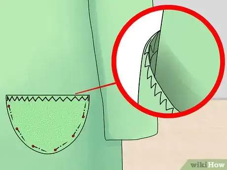 Imagen titulada Make a Snuggie Step 14