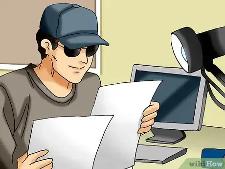 Imagen titulada Design a Costume for a Superhero Step 10