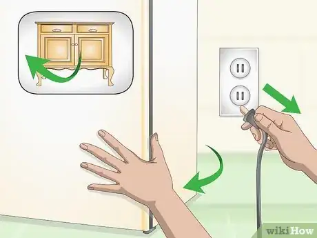 Imagen titulada Paint a Refrigerator Step 1