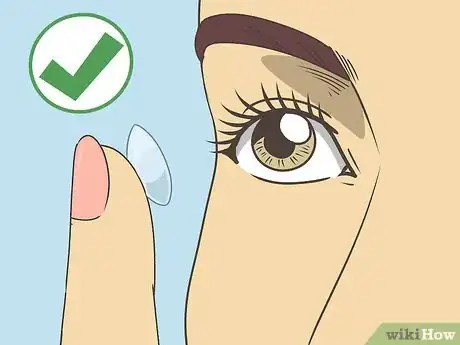 Imagen titulada Get Used to Wearing Contacts Step 5