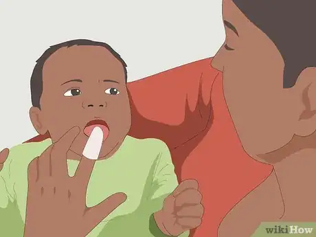 Imagen titulada Clean a Baby's Tongue Step 5