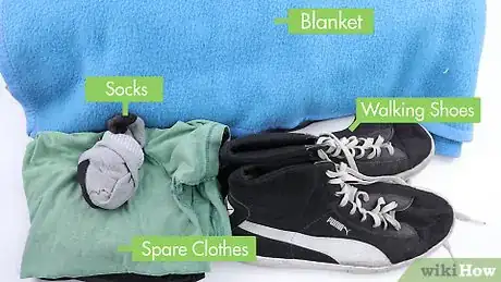 Imagen titulada Make a Go Bag Step 5