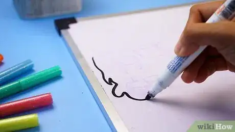 Imagen titulada Clean a Whiteboard Step 1