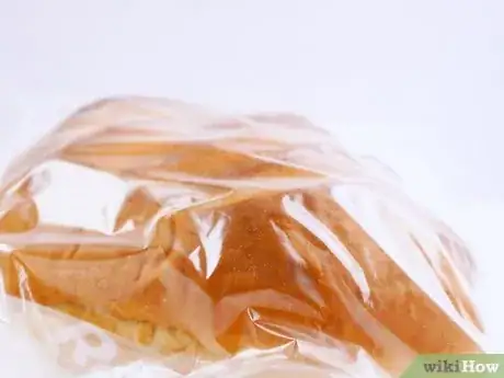 Imagen titulada Defrost Bread Step 11