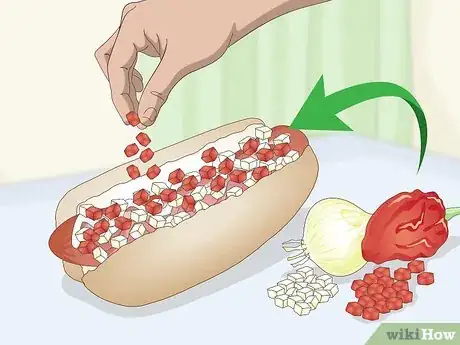 Imagen titulada Eat a Hot Dog Step 4