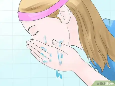 Imagen titulada Treat Sunburn on the Face Step 3