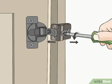 Imagen titulada Adjust Euro Style Cabinet Hinges Step 10