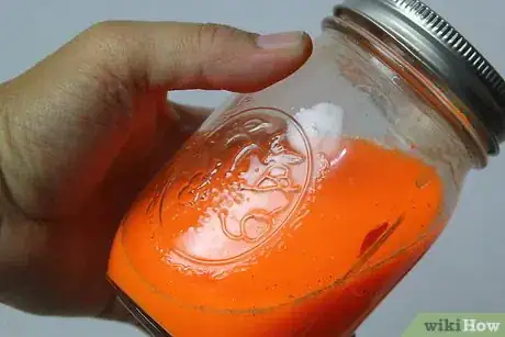 Imagen titulada Make Glow Jars Step 42