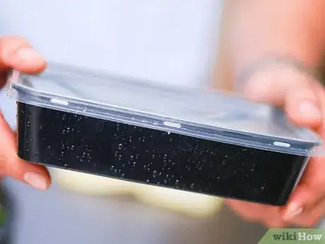 Imagen titulada Get Rid of Wasps in Your House Step 15