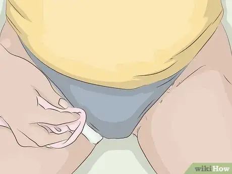 Imagen titulada Use Veet on Your Bikini Area Step 8