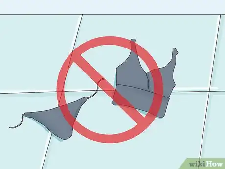 Imagen titulada Shrink a Bathing Suit Step 18