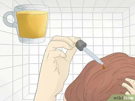 Imagen titulada Lighten Hair at Home Step 23