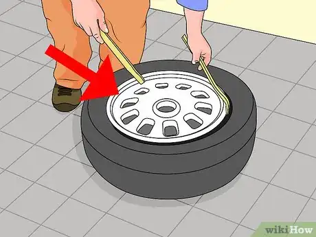 Imagen titulada Paint Your Wheels Step 6