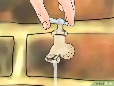 Imagen titulada Unfreeze Water Pipes Step 5