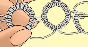 hacer anillos y picots en frivolité