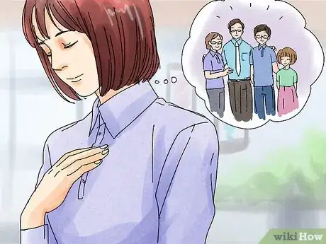 Imagen titulada Act on a Movie Date at Your Boyfriend's House Step 8