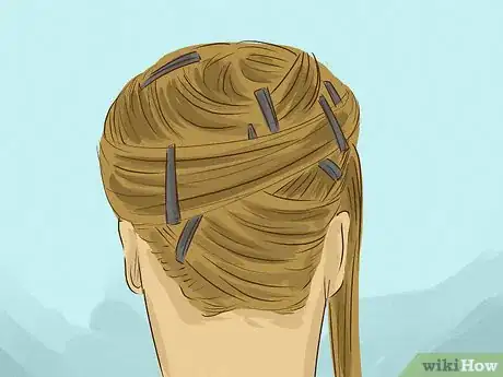Imagen titulada Wrap Your Hair Step 10