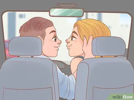 Imagen titulada Kiss in a Car Step 2