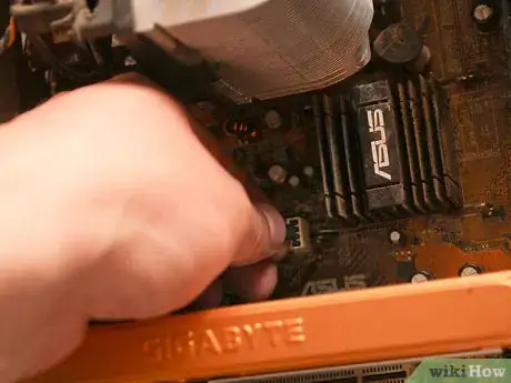 Imagen titulada Install a New Processor Step 9