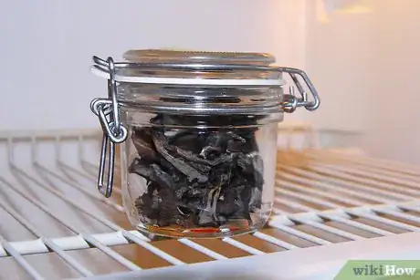 Imagen titulada Store Dried Mushrooms Step 4