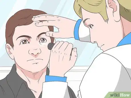 Imagen titulada Get Stuff out of Your Eye Step 14