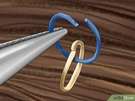Imagen titulada Make Chainmail Step 14