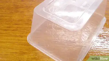 Imagen titulada Repair Cracks in Plastic Step 16