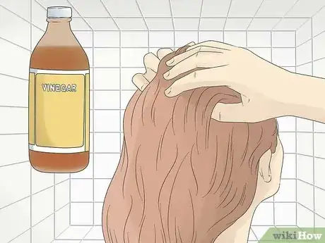 Imagen titulada Lighten Hair at Home Step 25