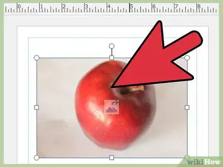 Imagen titulada Crop Graphics in Microsoft Publisher Step 1