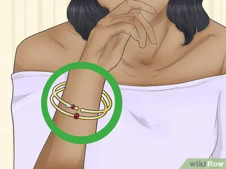 Imagen titulada Wear Bracelets Step 10