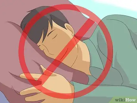 Imagen titulada Relax in Bed Step 19