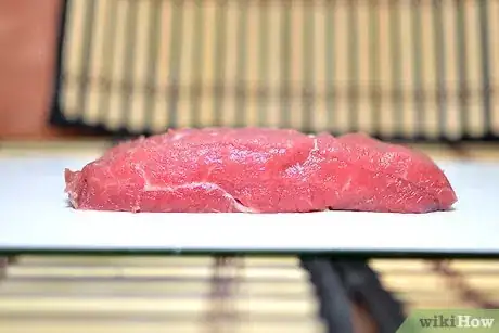 Imagen titulada Pound Meat to a Desired Thickness Step 6