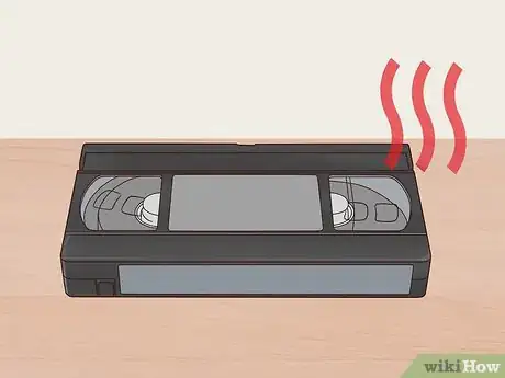 Imagen titulada Clean VHS Tapes Step 10