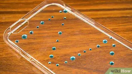 Imagen titulada Decorate a Phone Case Step 2