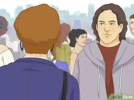 Imagen titulada Check Out a Girl Without Her Noticing Step 5