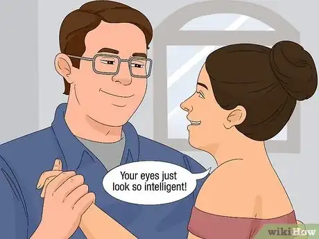 Imagen titulada Compliment a Guy's Eyes Step 4